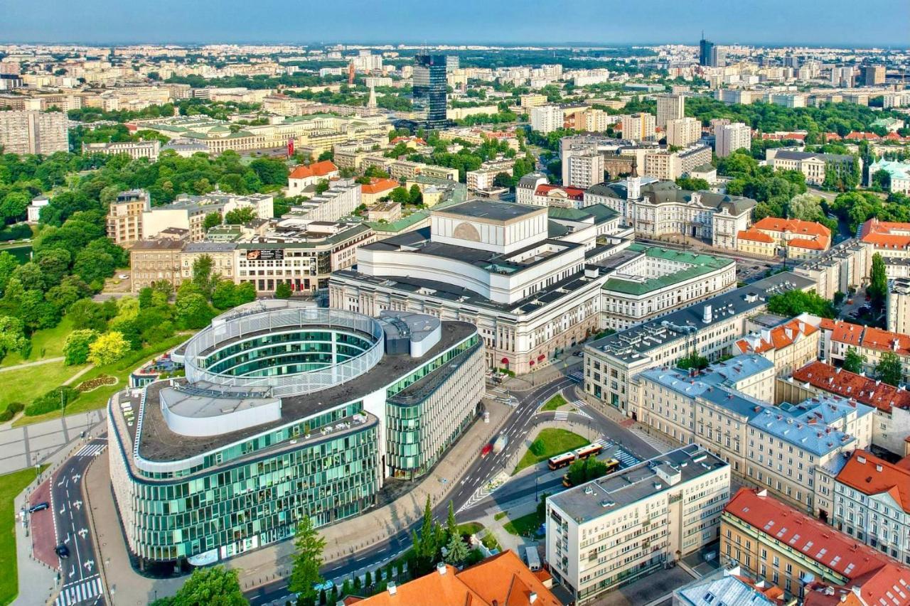TOP metro x2 fast WiFi 400 Mbs 70’TV Netflix HBO Max AppleTV+ Disney+ Varsovia Exterior foto