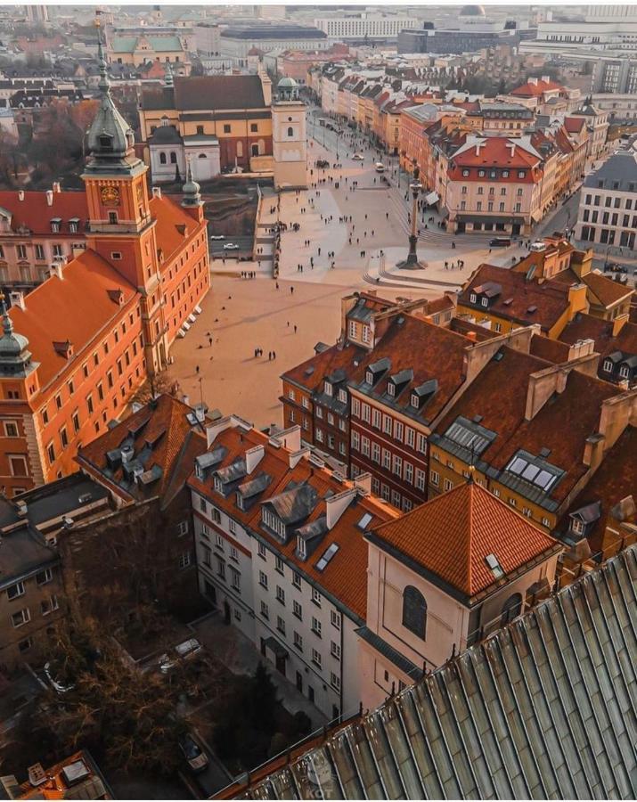 TOP metro x2 fast WiFi 400 Mbs 70’TV Netflix HBO Max AppleTV+ Disney+ Varsovia Exterior foto